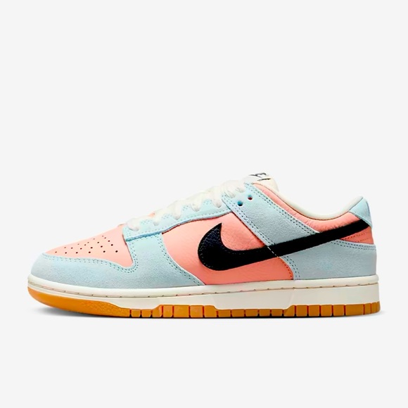 🍊 Nike Dunk Low Arctic Orange 🍊 - Picture 3 of 5